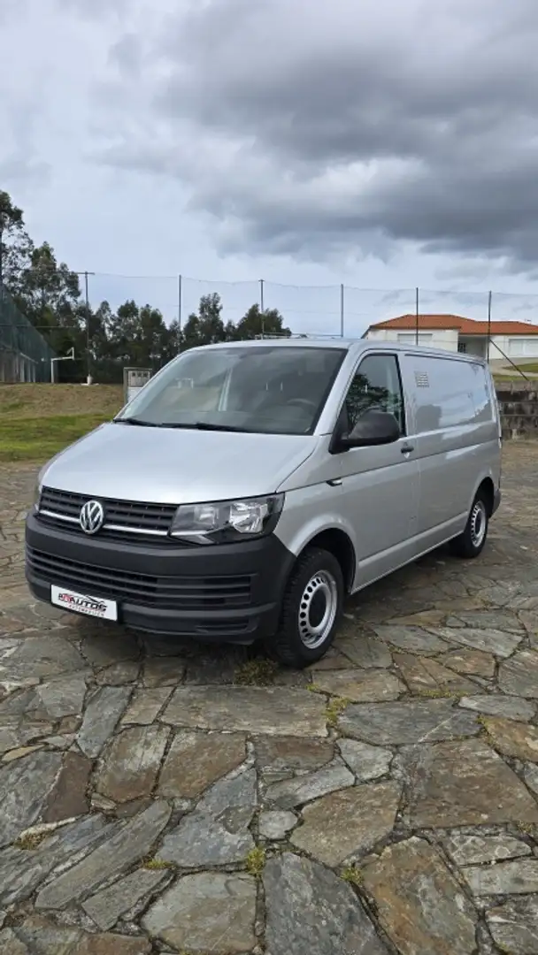 Volkswagen Transporter Furgón 2.0TDI SCR BMT 75kW Gris - 1