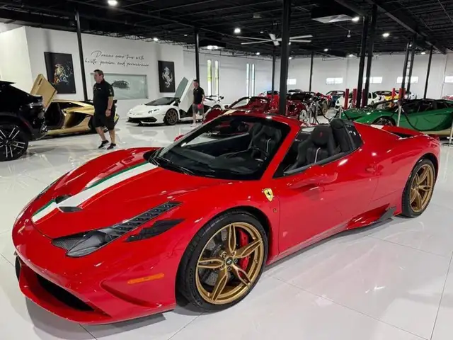 Ferrari 458 458 Speciale Aperta "ROSSO CORSA LIVREA TRICOLORE"