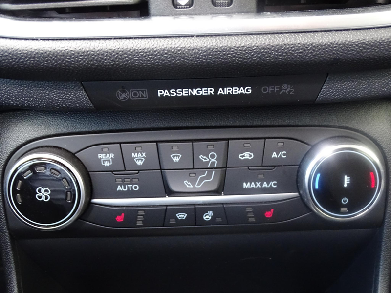 Ford Fiesta 1.0 EcoBoost Hybrid Titanium X | Panoramadak | Ada — photo 15
