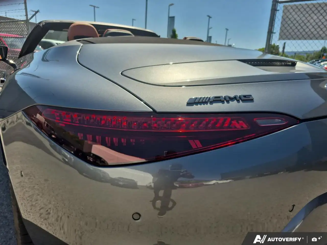 Mercedes-Benz SL photo Mercedes-Benz SL