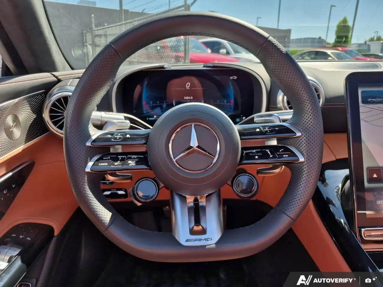 Mercedes-Benz SL photo Mercedes-Benz SL