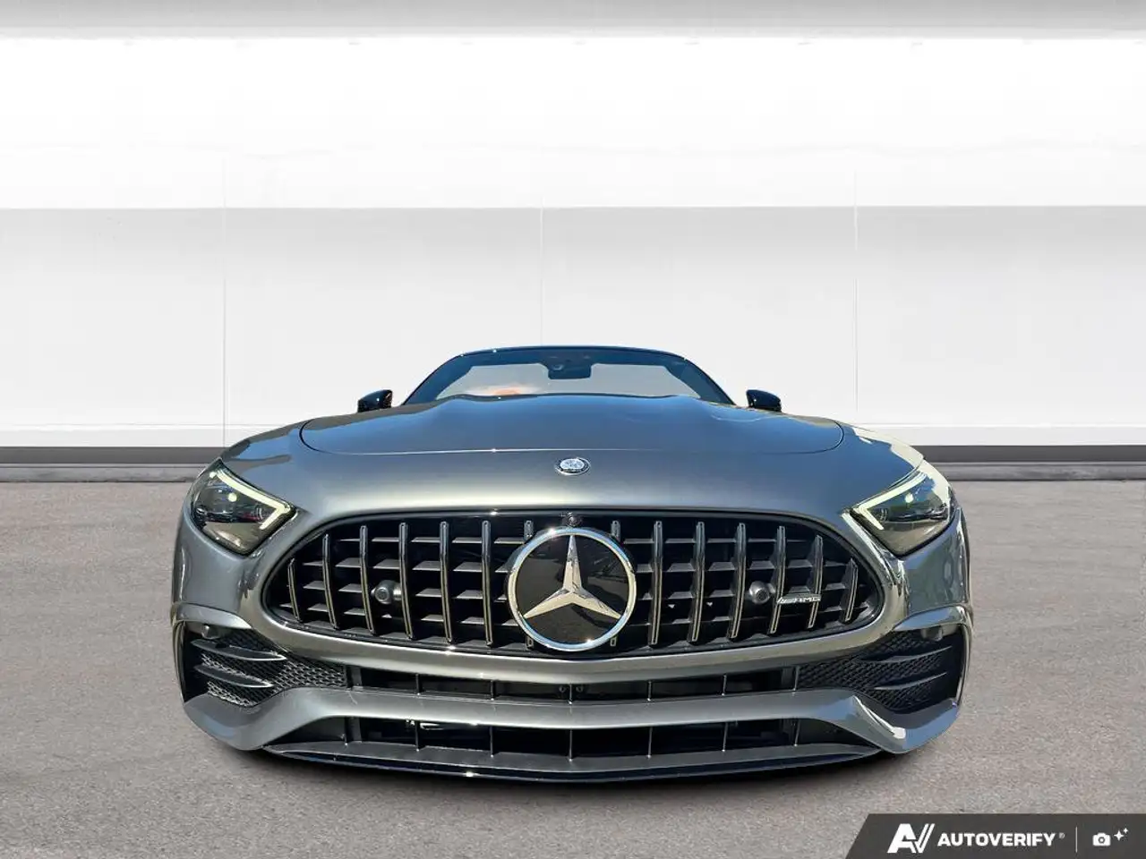 Mercedes-Benz SL photo Mercedes-Benz SL