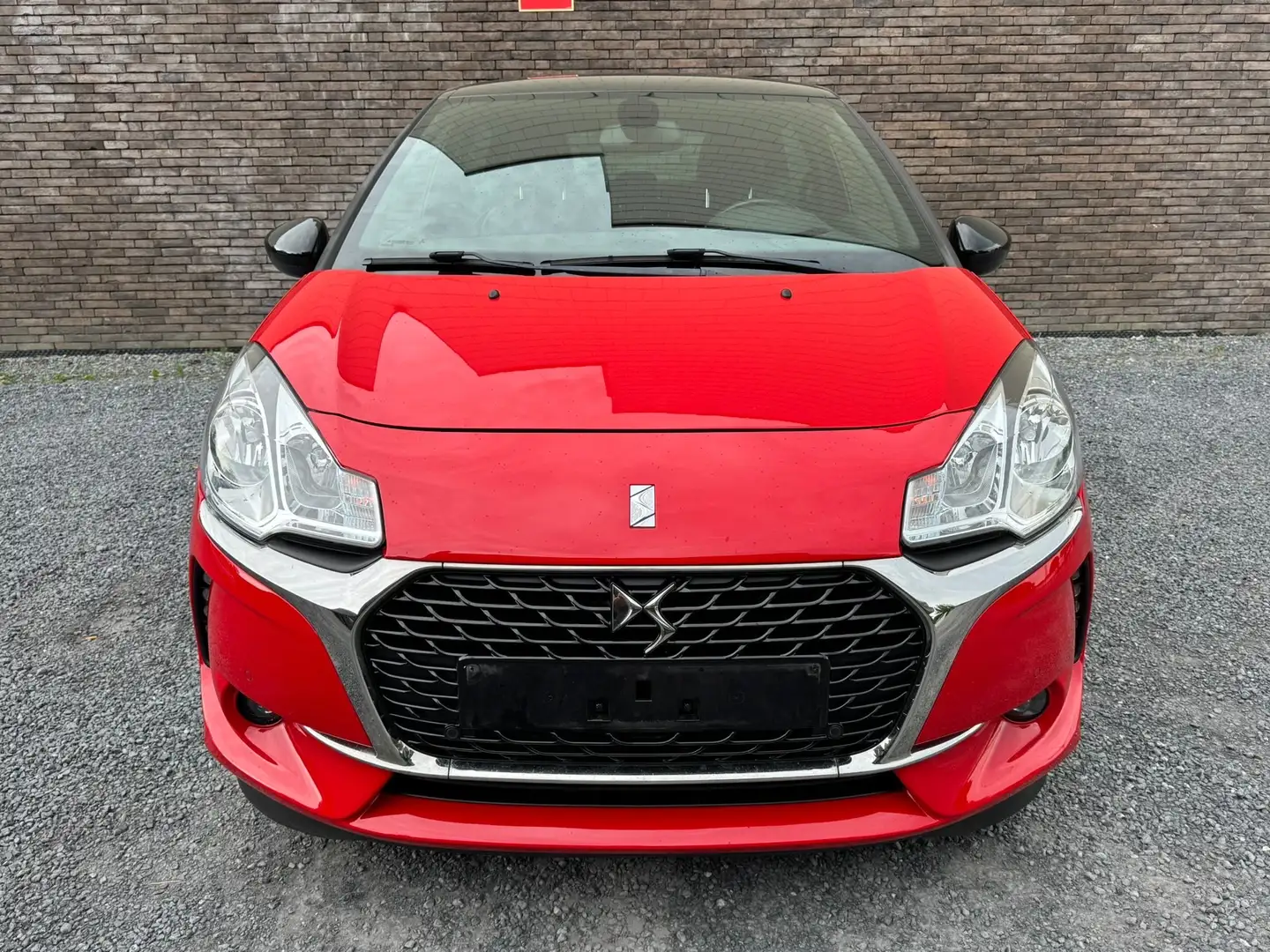 DS Automobiles DS 3 Gekeurd voor verkoop / 1.2 PureTech Rood - 2