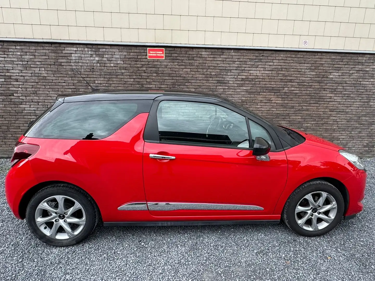 DS Automobiles DS 3 Gekeurd voor verkoop / 1.2 PureTech Rood - 1