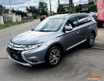 2.2 DI-D 150 CV 4WD INSTYLE BVA 7 PLACES TOIT OUVRANT FULL
