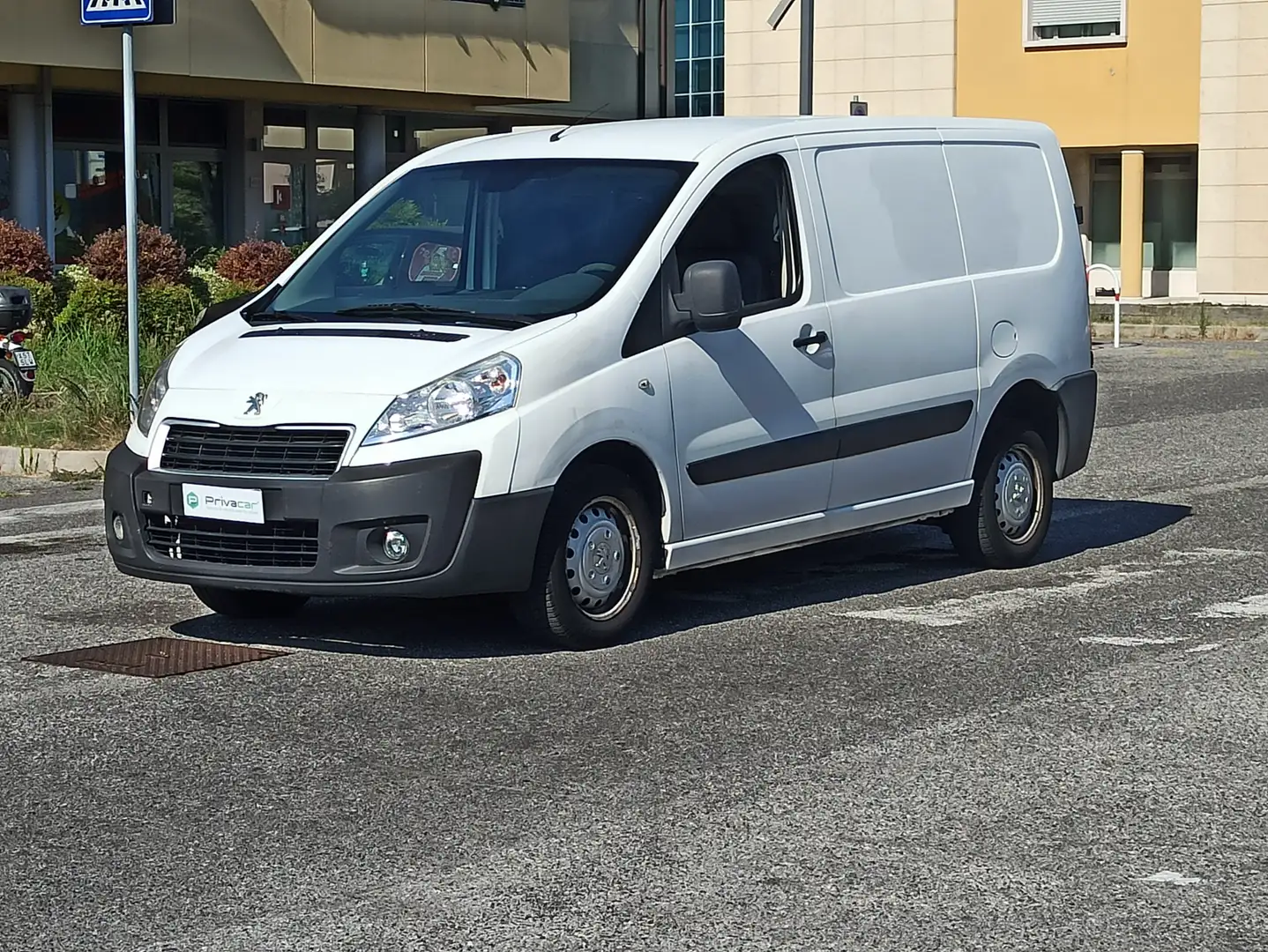Peugeot Expert 2.0 HDi 125CV FAP PC-TN 10Q Furgone IVA ESP Blanco - 1