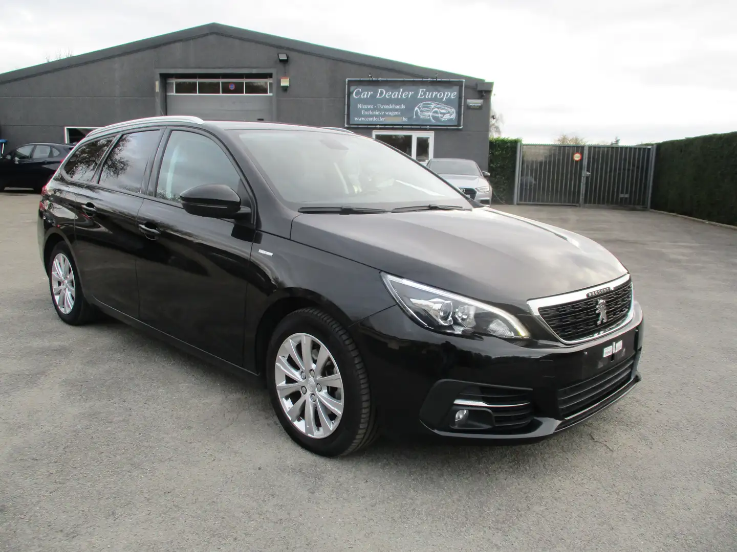 Peugeot 308 SW 1.2i GPS/Camera/Garantie/Gekeurd Noir - 2