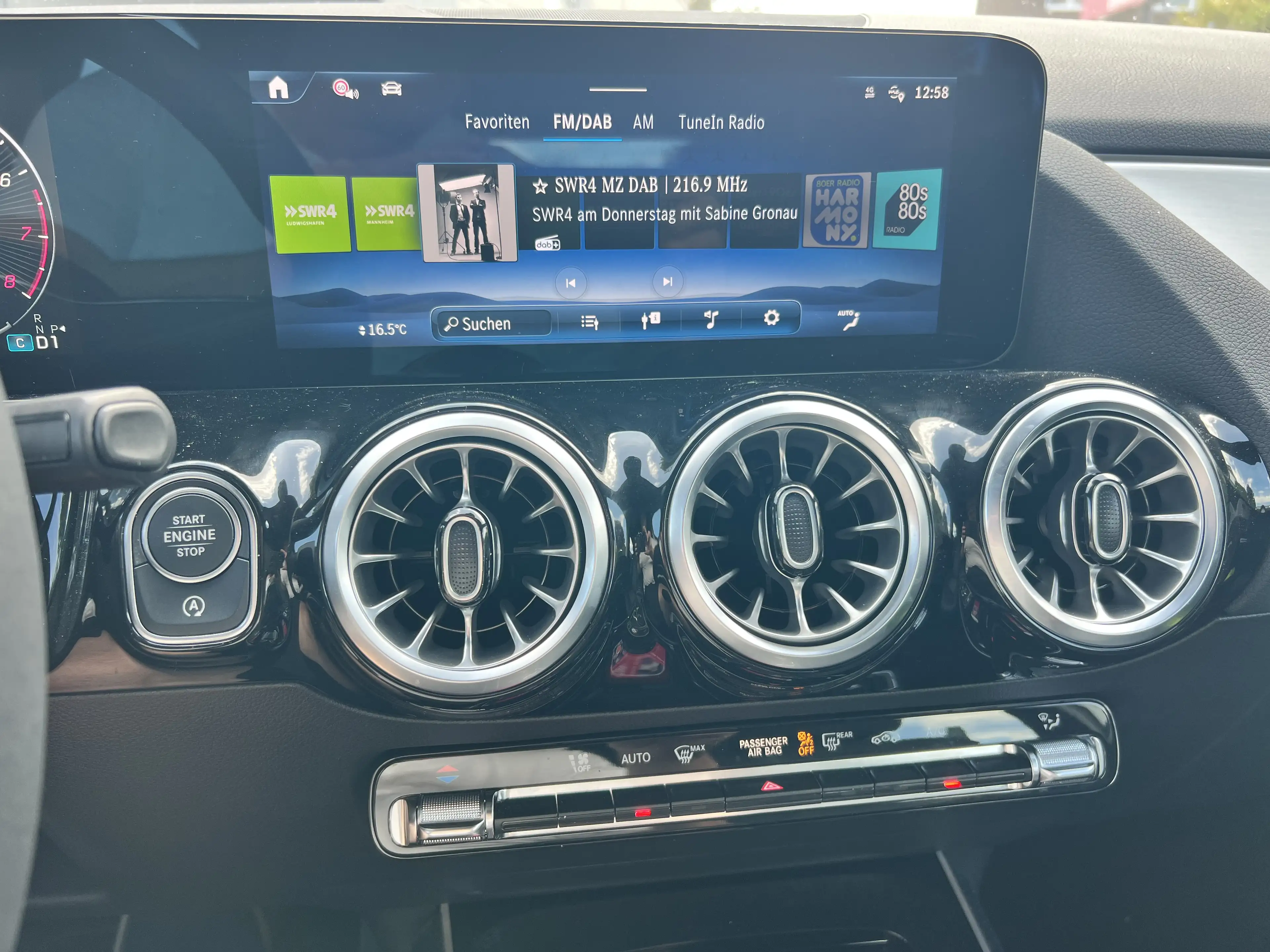 Mercedes-Benz B 200 B 200 (247.087) — photo 11