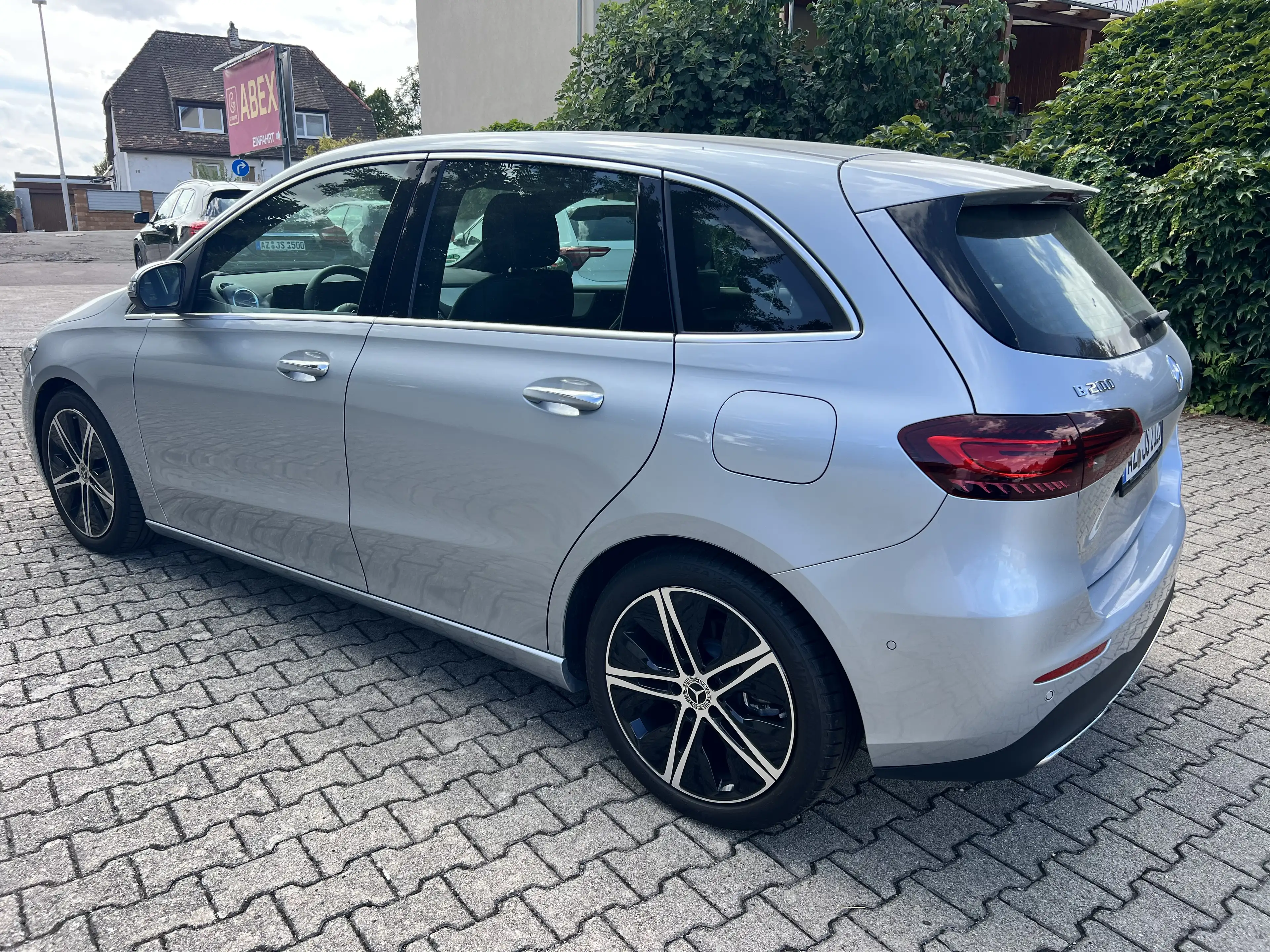 Mercedes-Benz B 200 B 200 (247.087) — photo 4