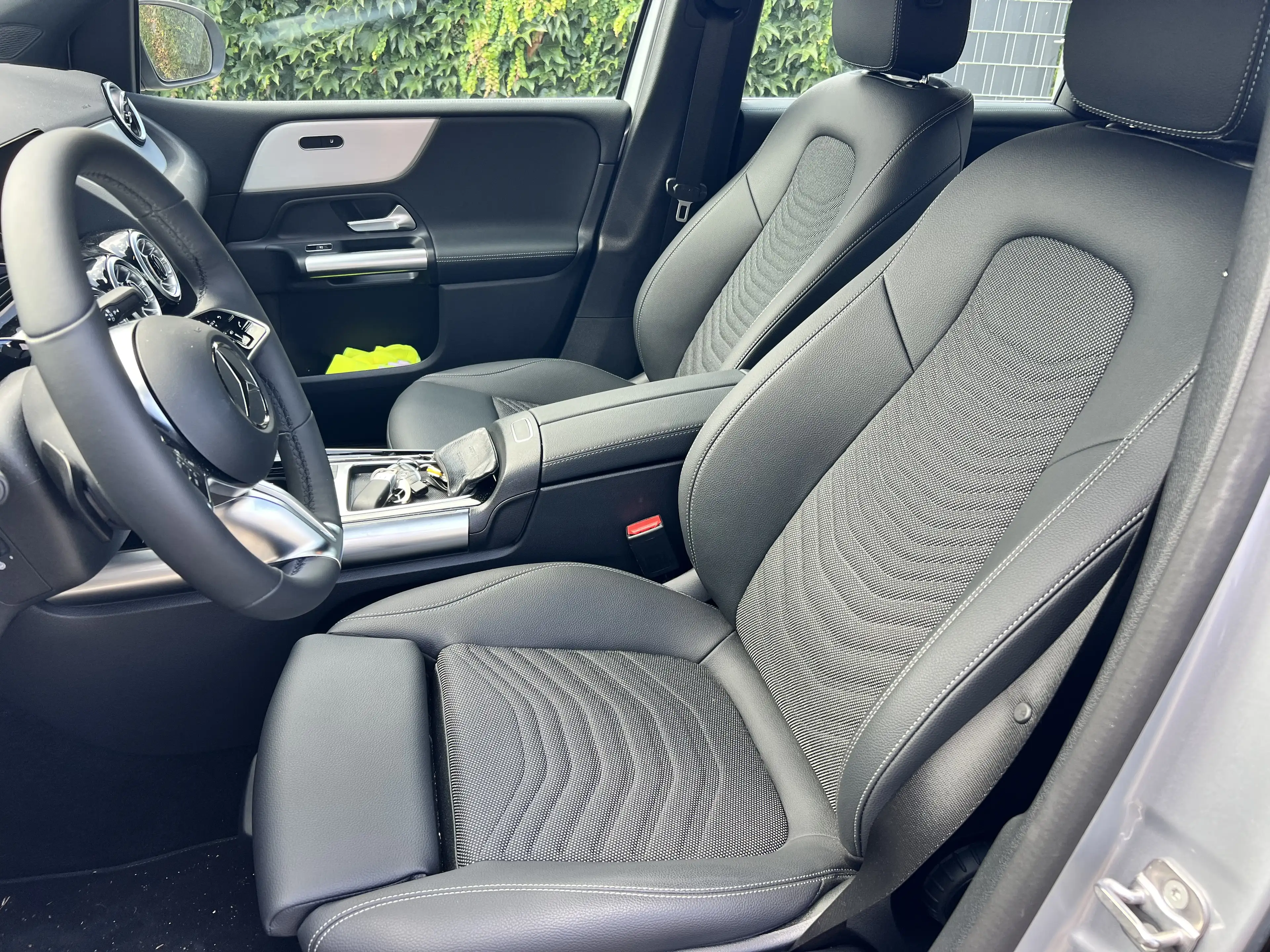 Mercedes-Benz B 200 B 200 (247.087) — photo 5