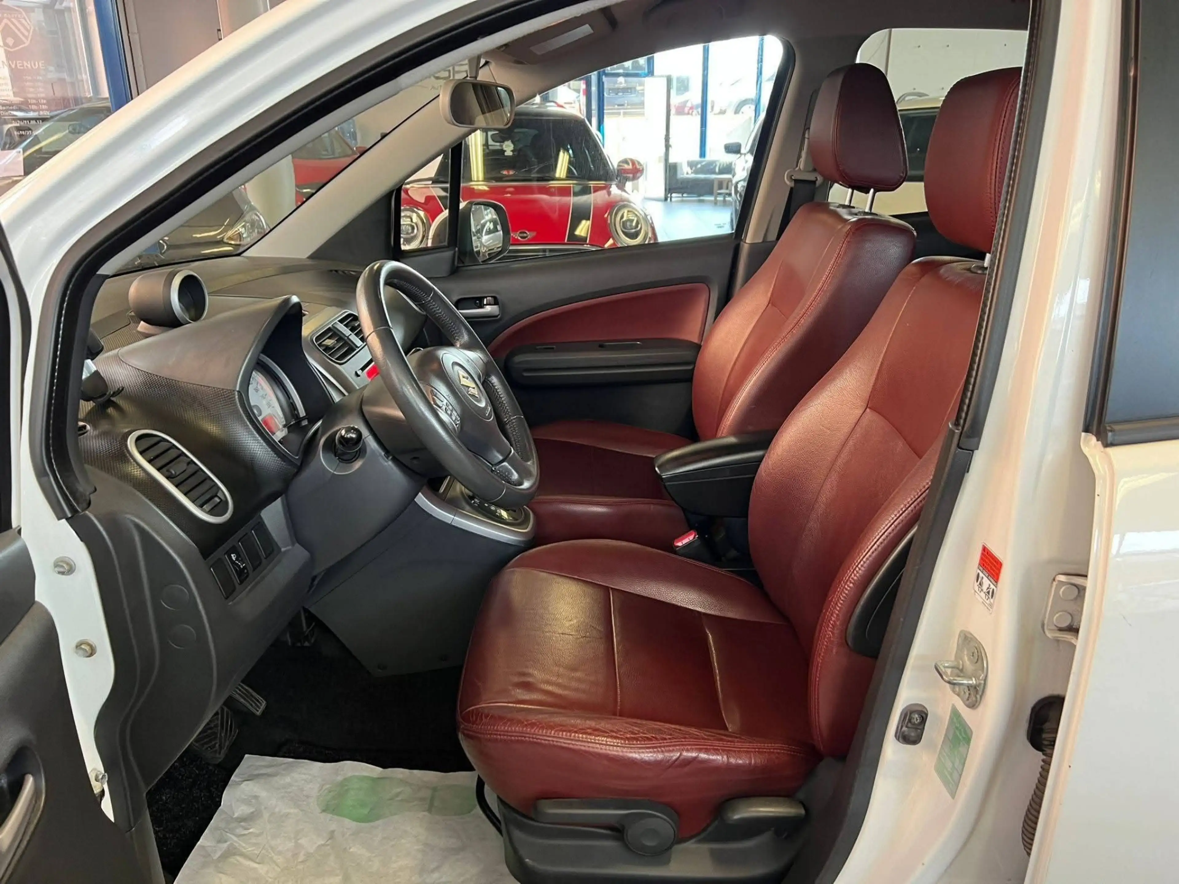 Suzuki Splash ❌️BOITE AUTOMATIQUE AIRCO ❌️ — photo 7