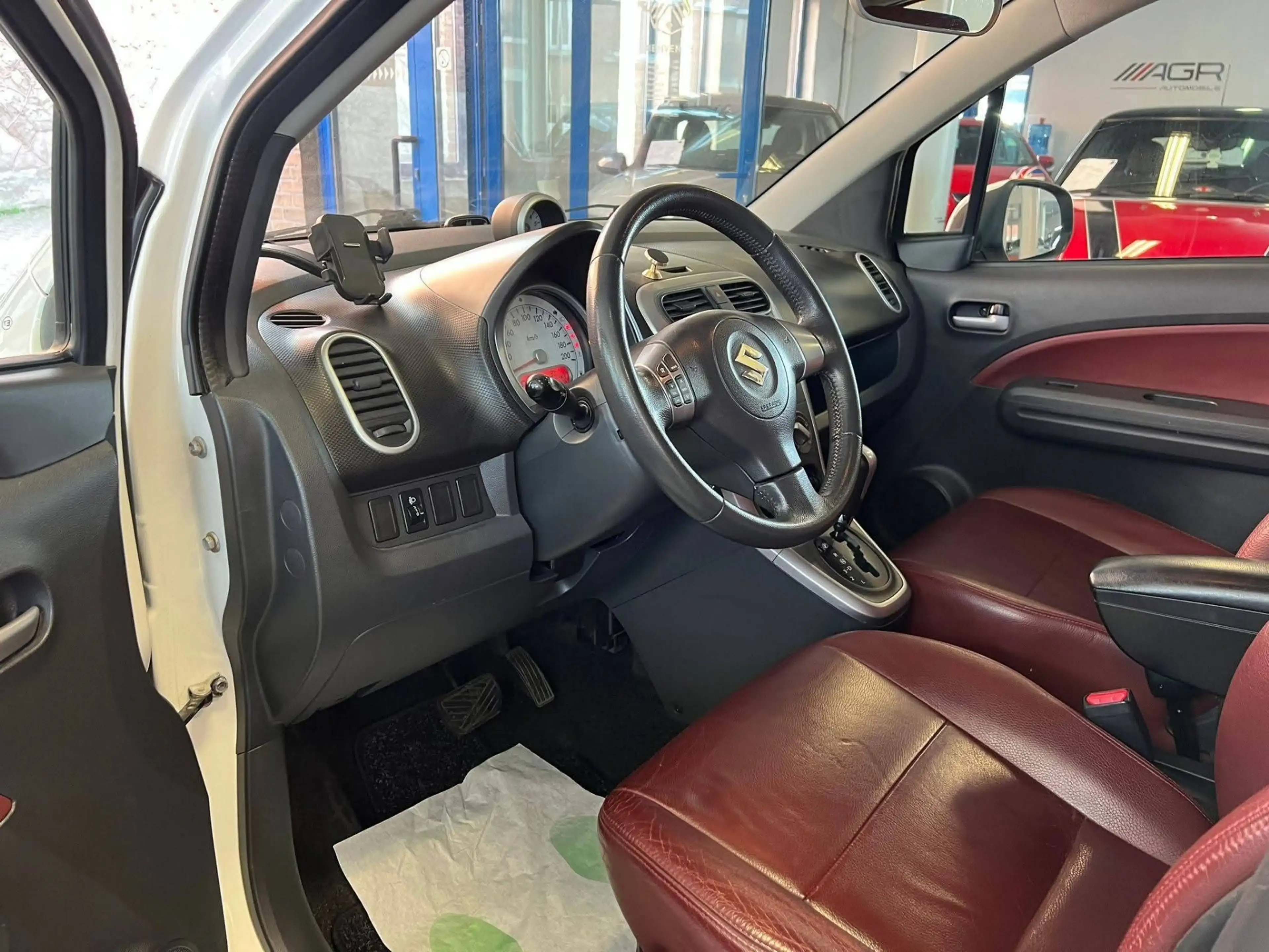 Suzuki Splash ❌️BOITE AUTOMATIQUE AIRCO ❌️ — photo 4