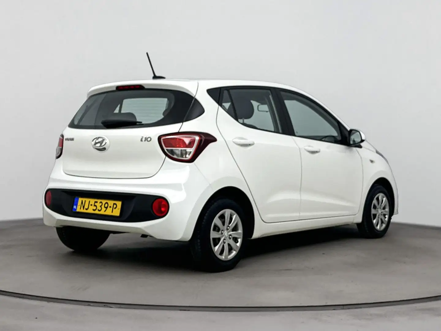 Hyundai i10 1.0i Comfort | Navigatie | Apple Carplay | Cruise Wit - 2