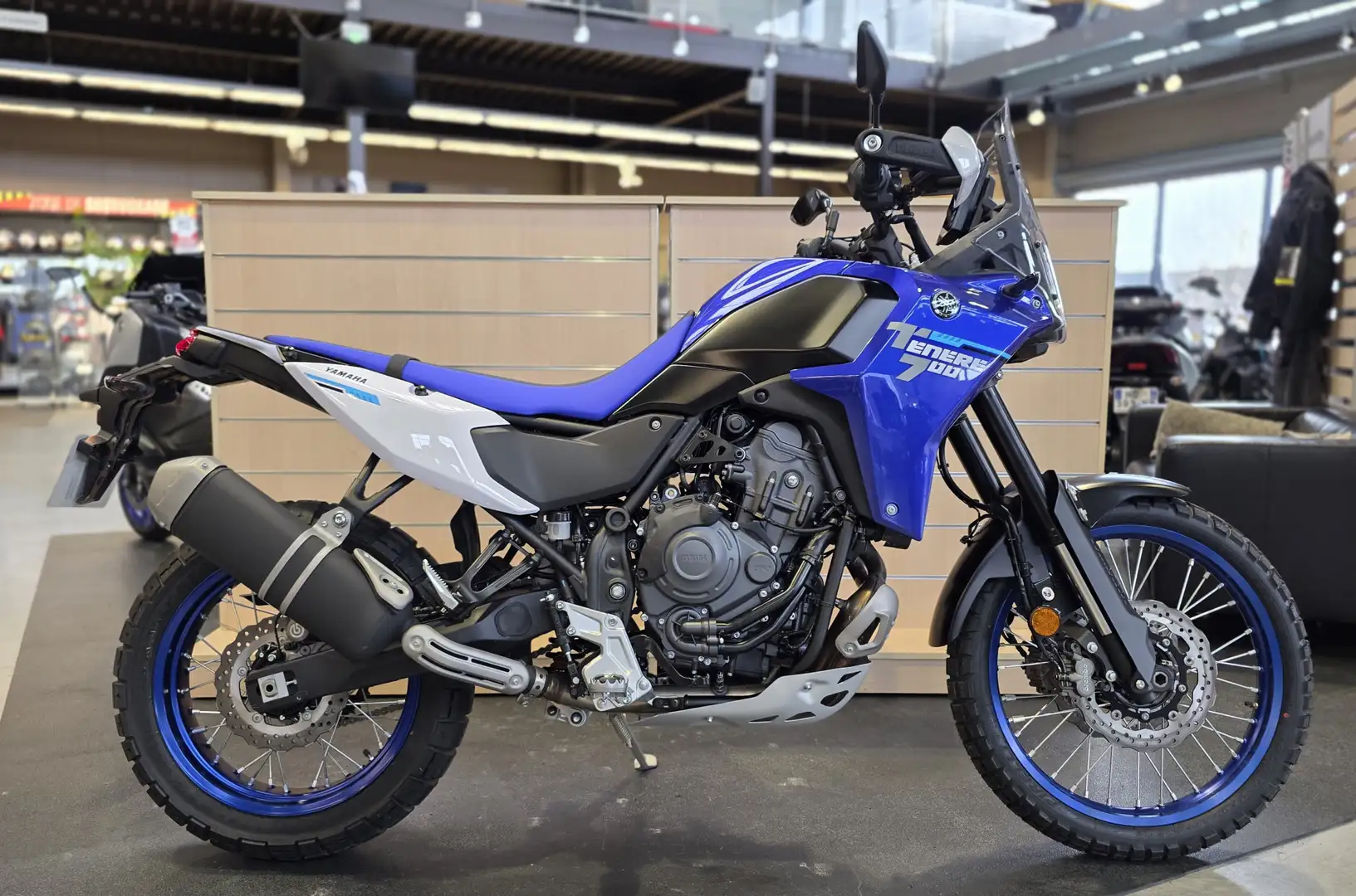 Yamaha Ténéré 700 Azul - 1