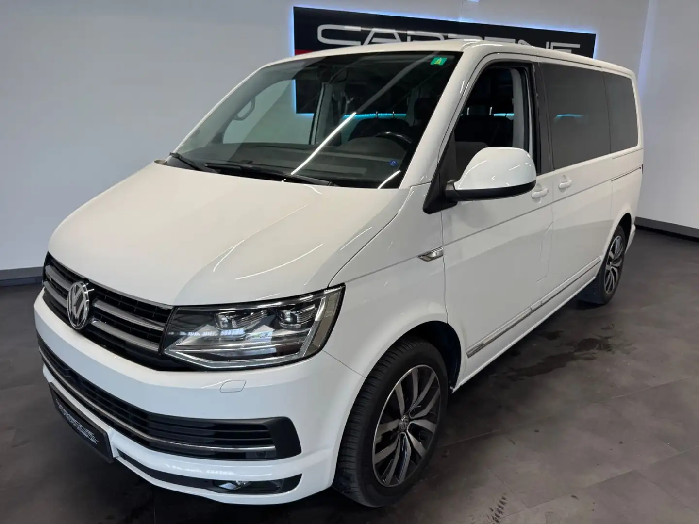 Volkswagen T6 Multivan T6 2.0 TDI DSG Multivan 4Mot**Generation Six** Blanc - 1