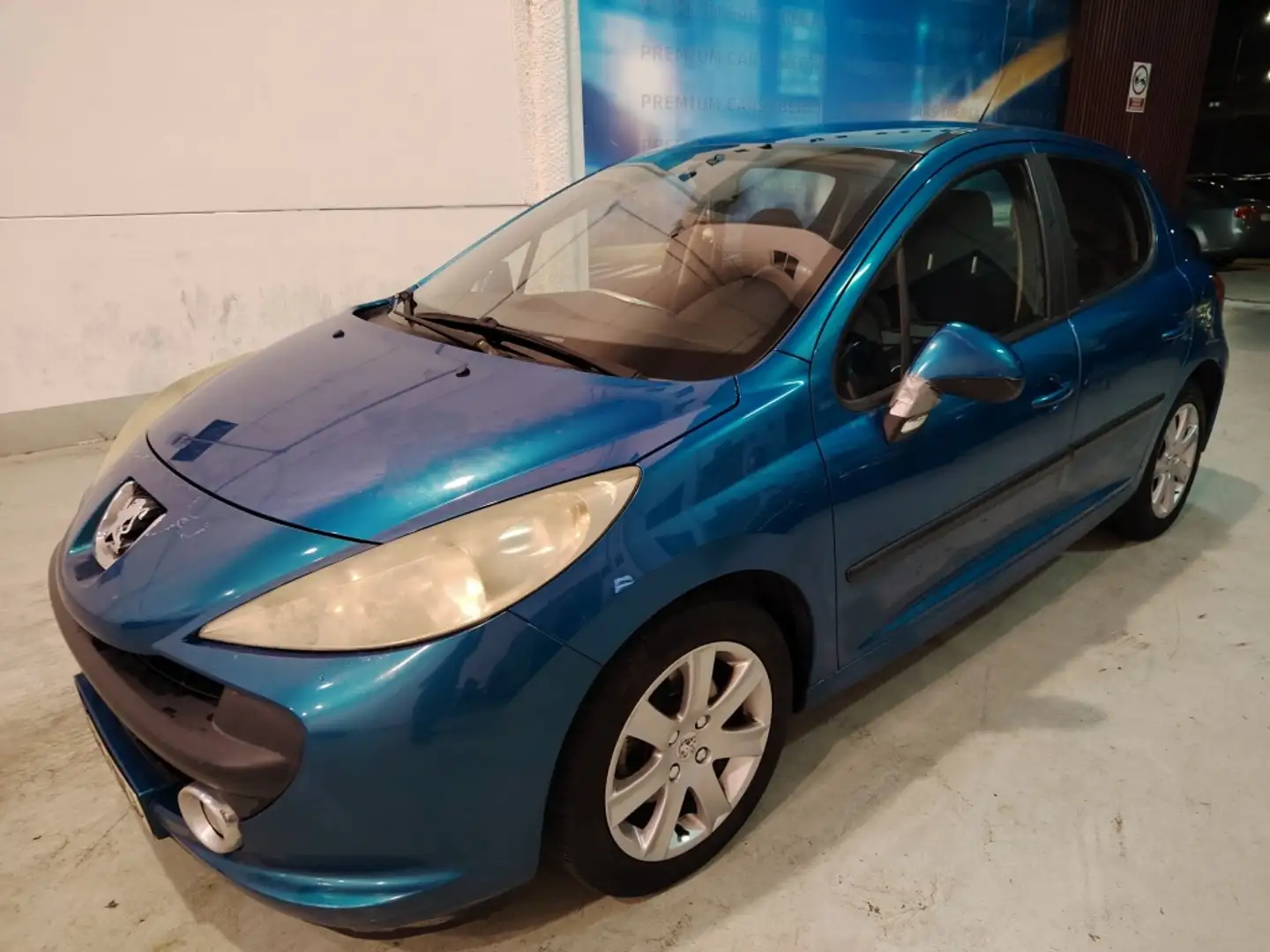 Peugeot 207 1.6HDI X-Line Azul - 1