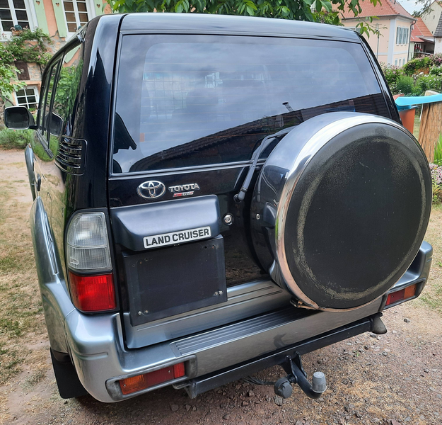 Toyota Land Cruiser KJ95  FAST 1. HAND! *TRAUM-AUSSTATTUNG* TOP! — photo 4
