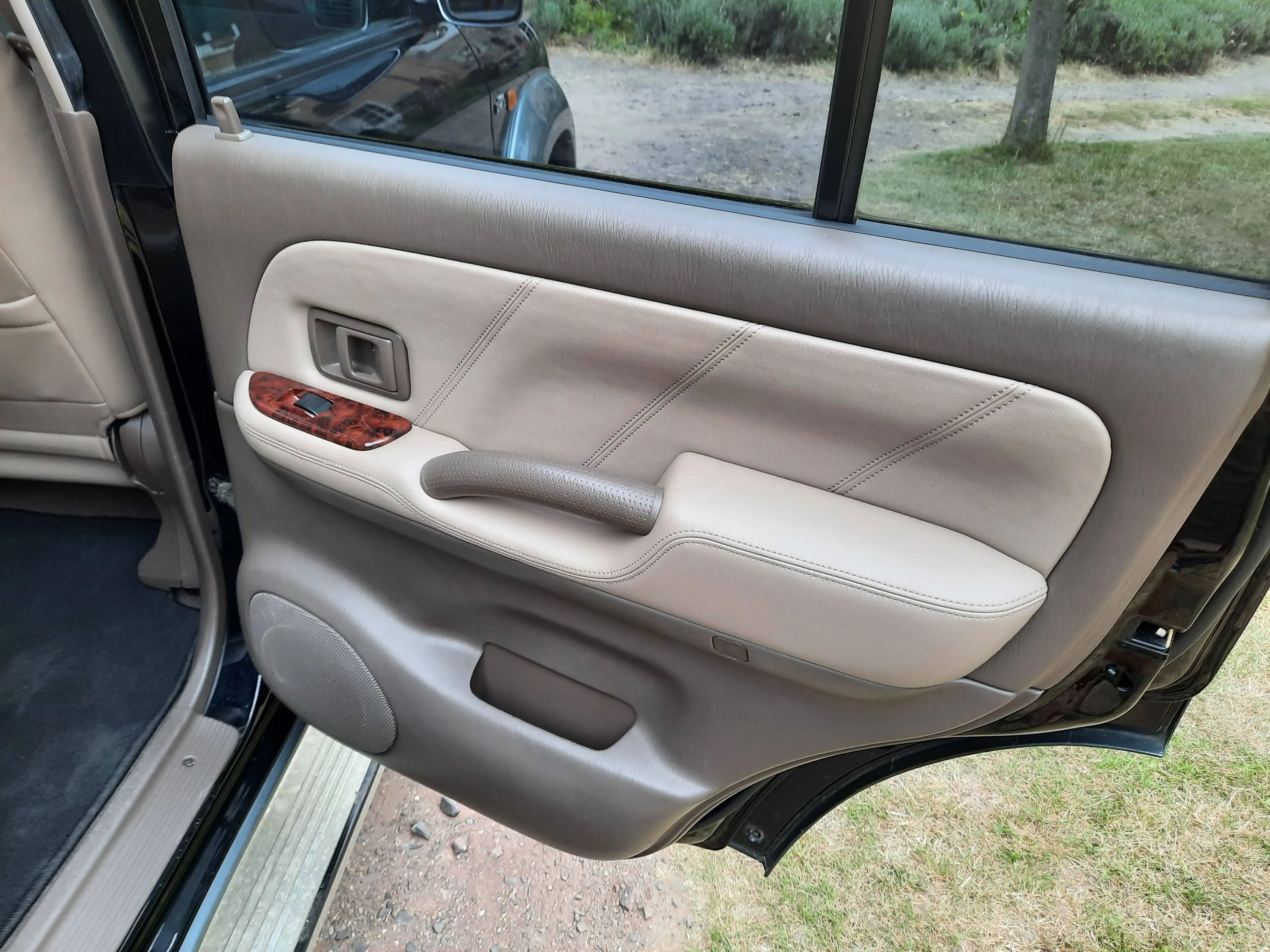 Toyota Land Cruiser KJ95  FAST 1. HAND! *TRAUM-AUSSTATTUNG* TOP! — photo 9