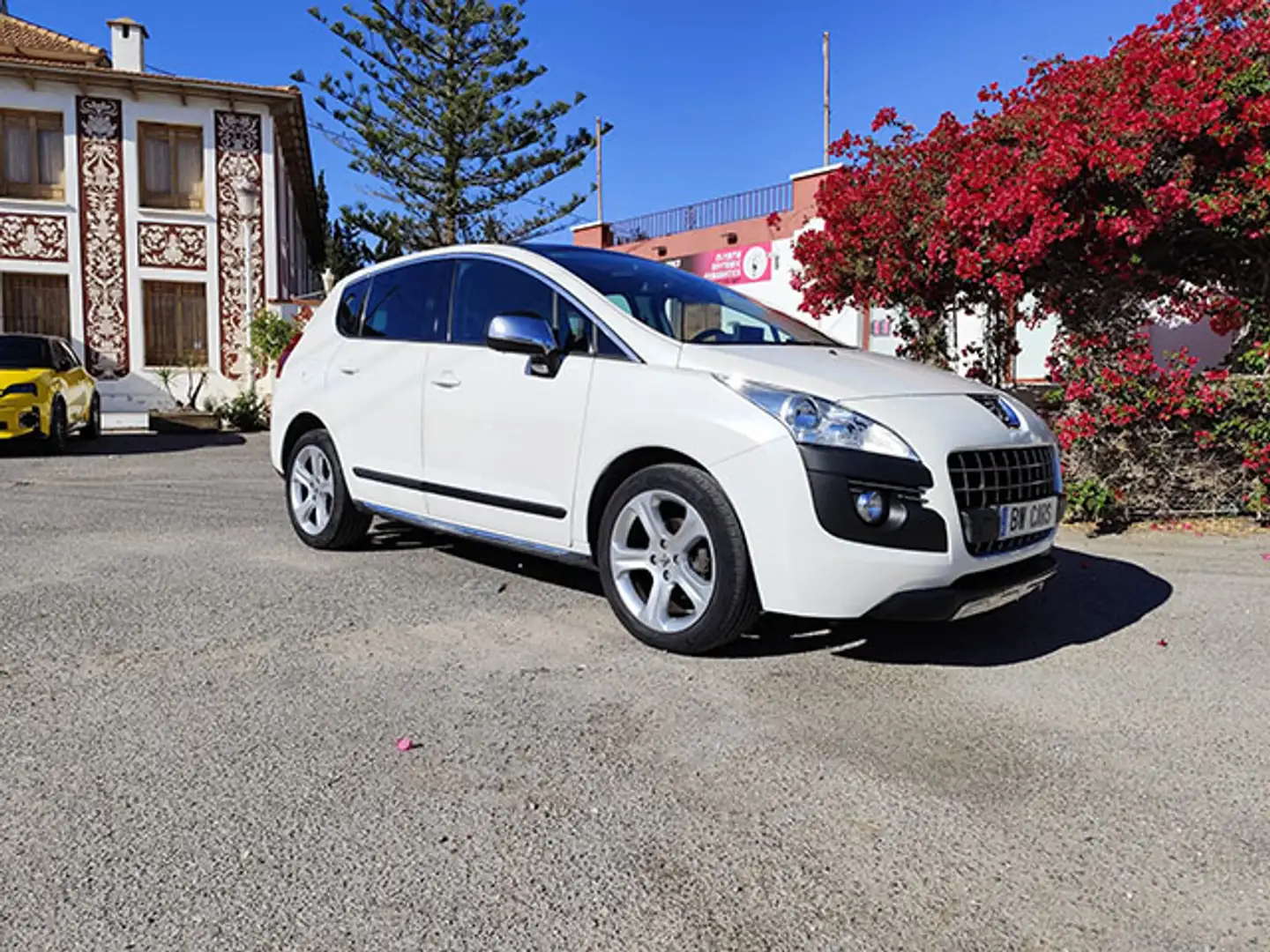 Peugeot 3008 1.6e-HDI Blue L. FAP Allure CMP 110 Weiß - 2