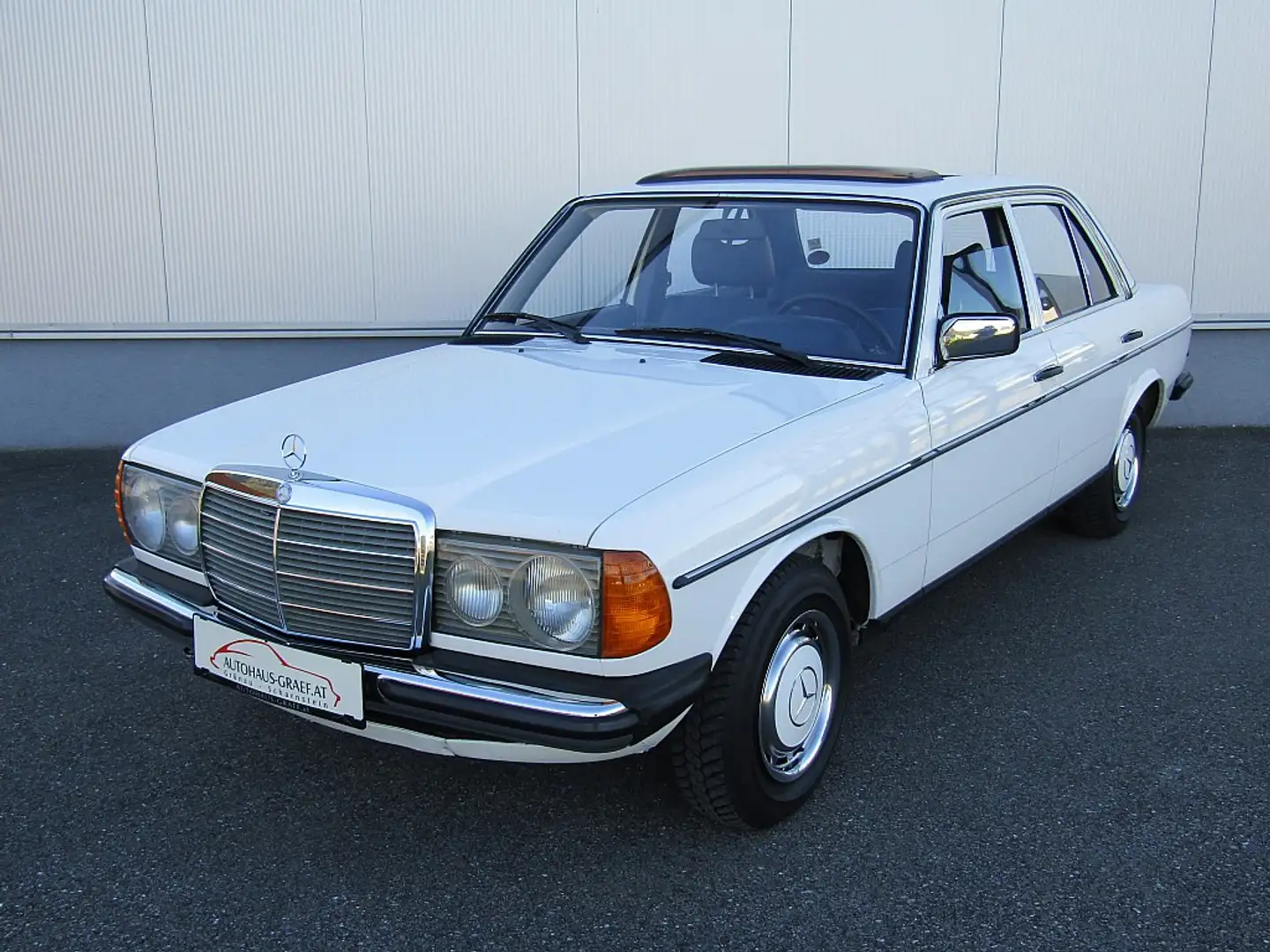 Mercedes-Benz 230  W123 Erstbesitz! Nur 88tkm Wit - 1