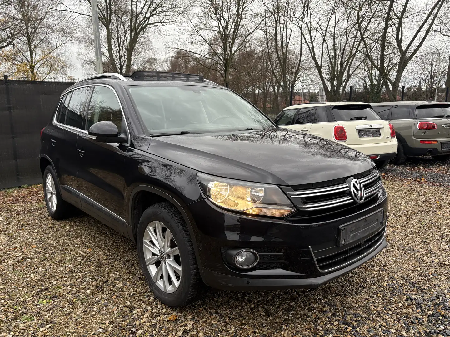 Volkswagen Tiguan Tiguan 2.0 CR TDi 4Mot. Sport Zwart - 2