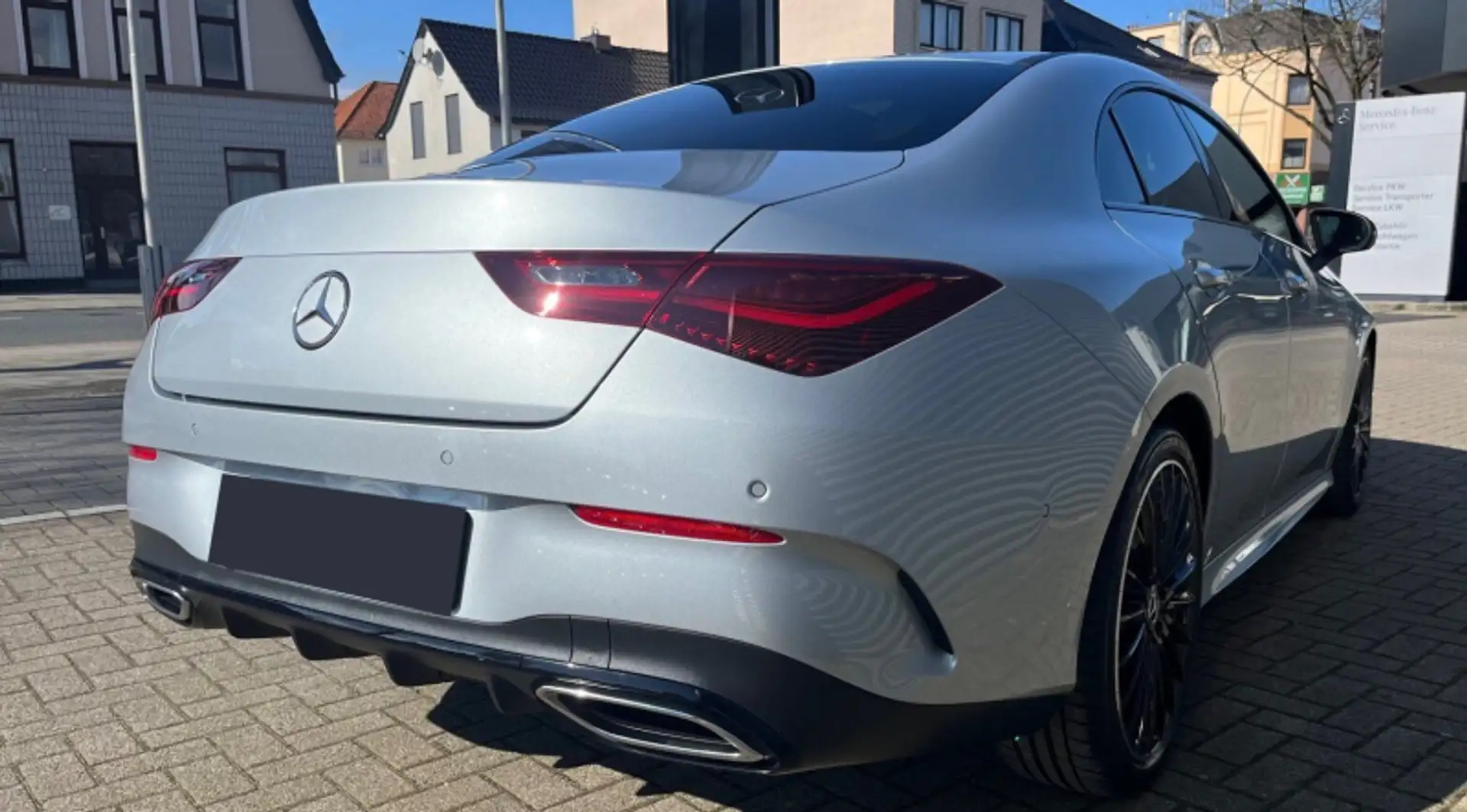 Mercedes-Benz CLA 220 220 d Automatic AMG Line Premium Argento - 2