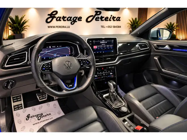 Volkswagen T-Roc view 7