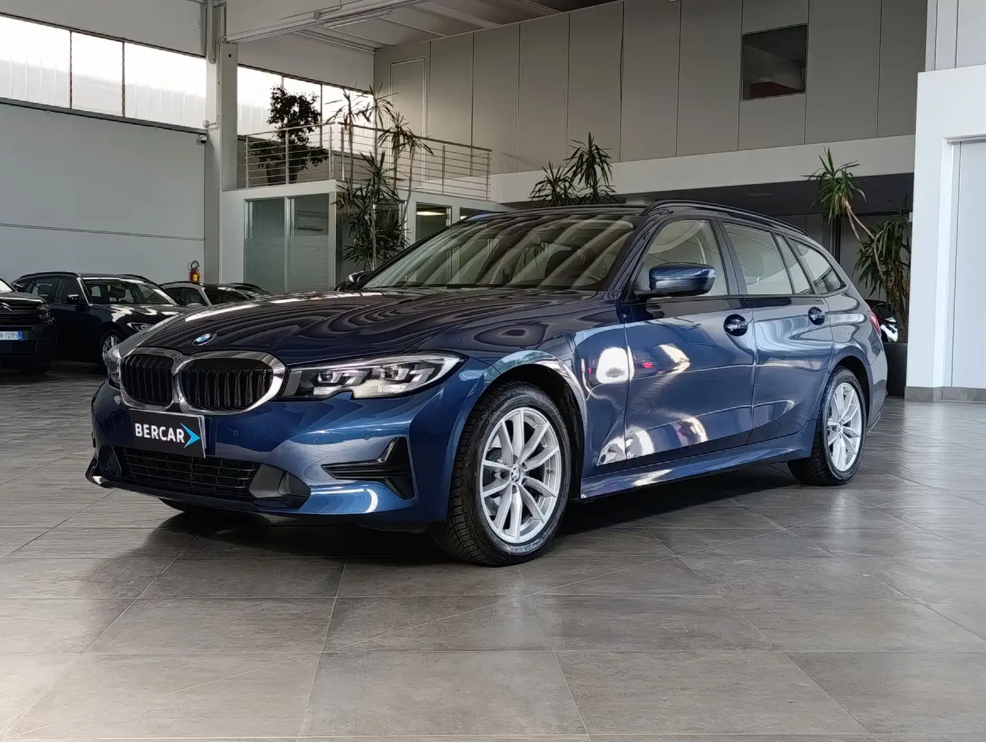BMW 320 320d 48V Touring Business Advantage*PDC*LED*VIRTU Bleu - 1