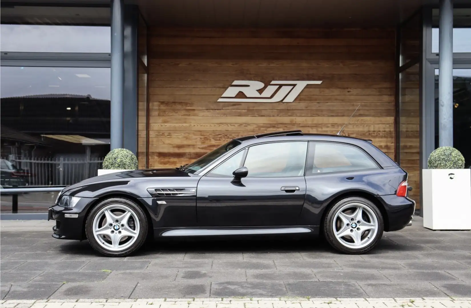 BMW Z3 M Coupe - 2