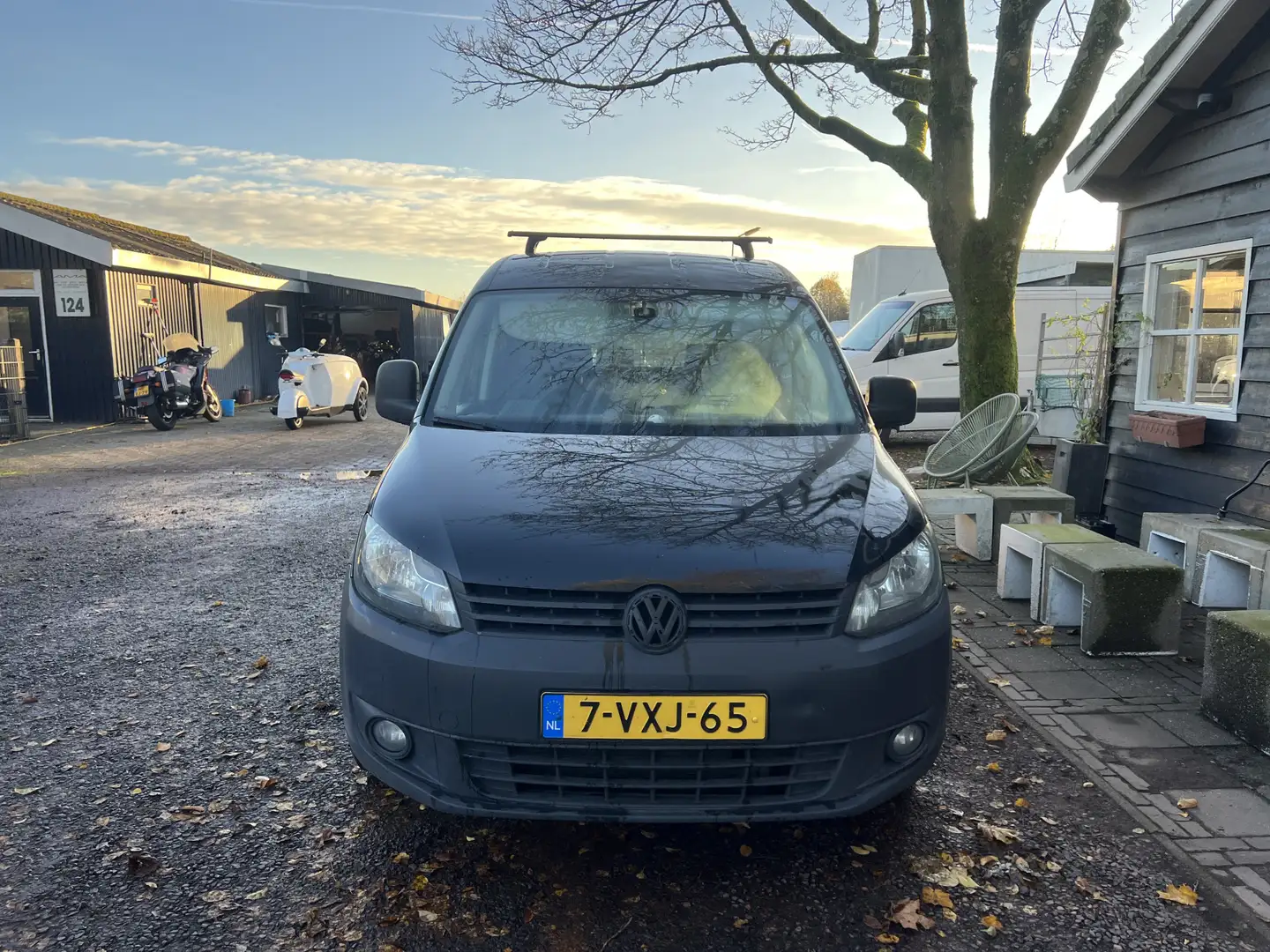 Volkswagen Caddy 1.6 TDI BMT Schwarz - 2
