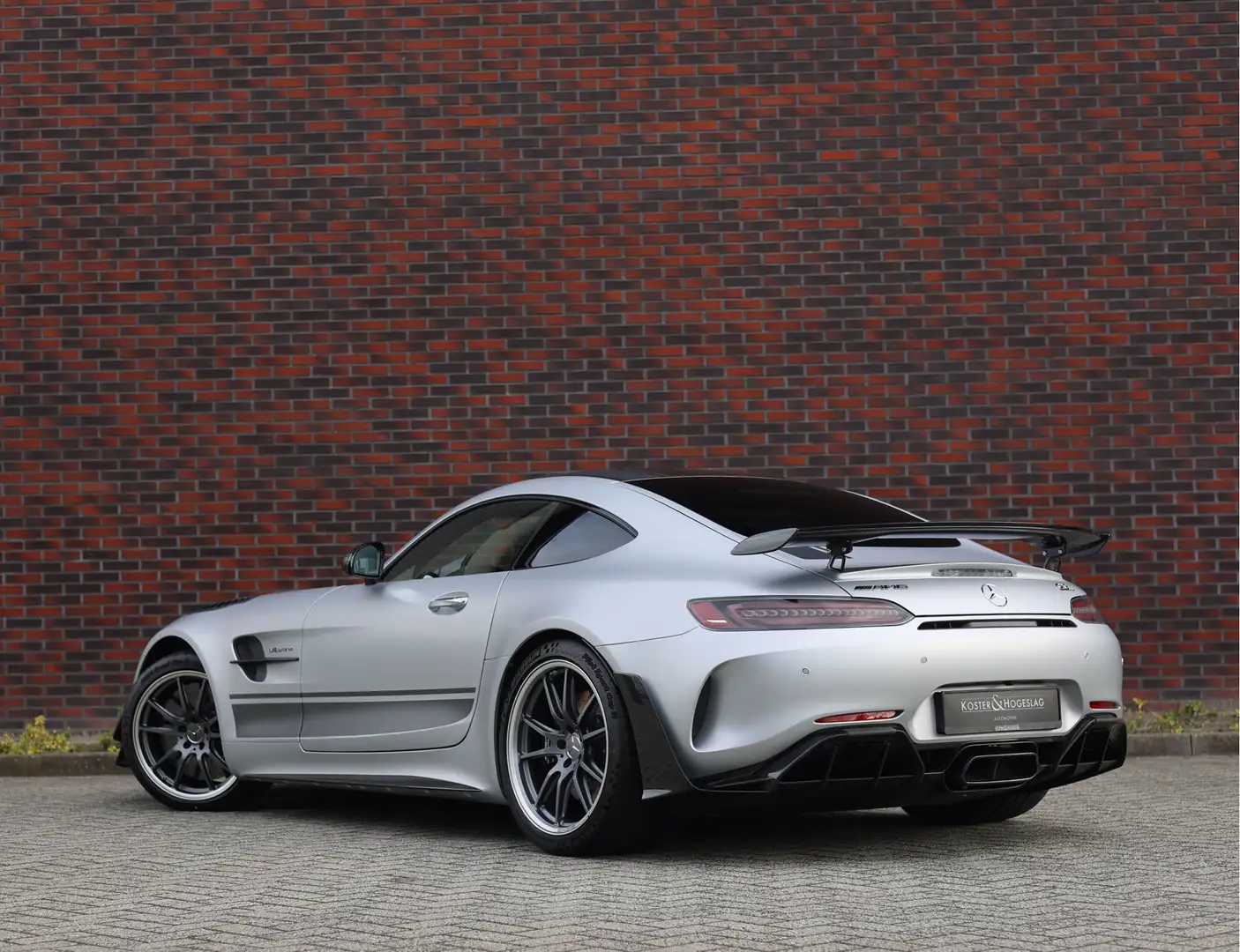 Mercedes-Benz AMG GT R Pro | Nieuwstaat! - Iridium Silver Magno Grijs - 2