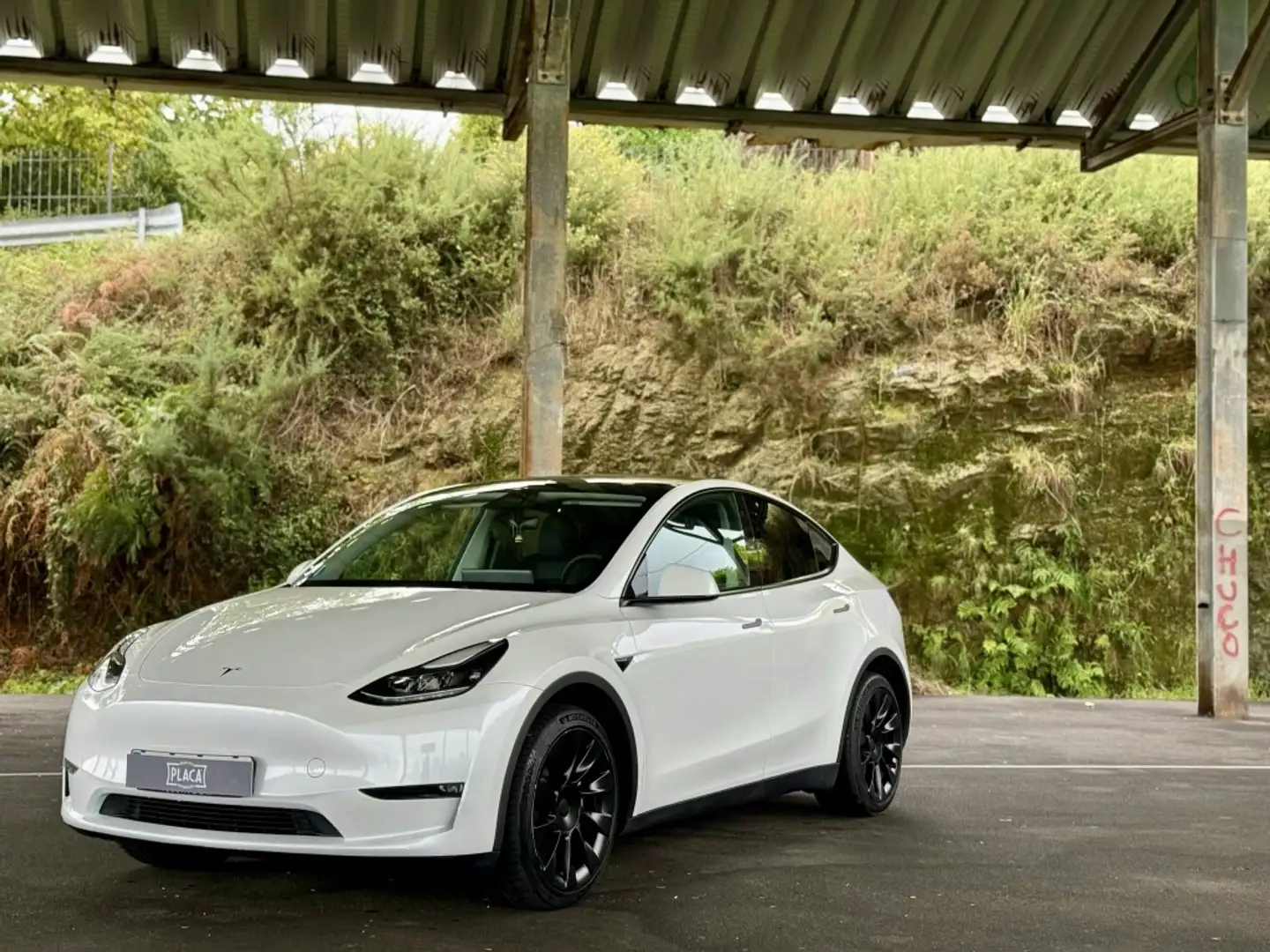 Tesla Model Y Berlina Automático de 5 Puertas Blanco - 2