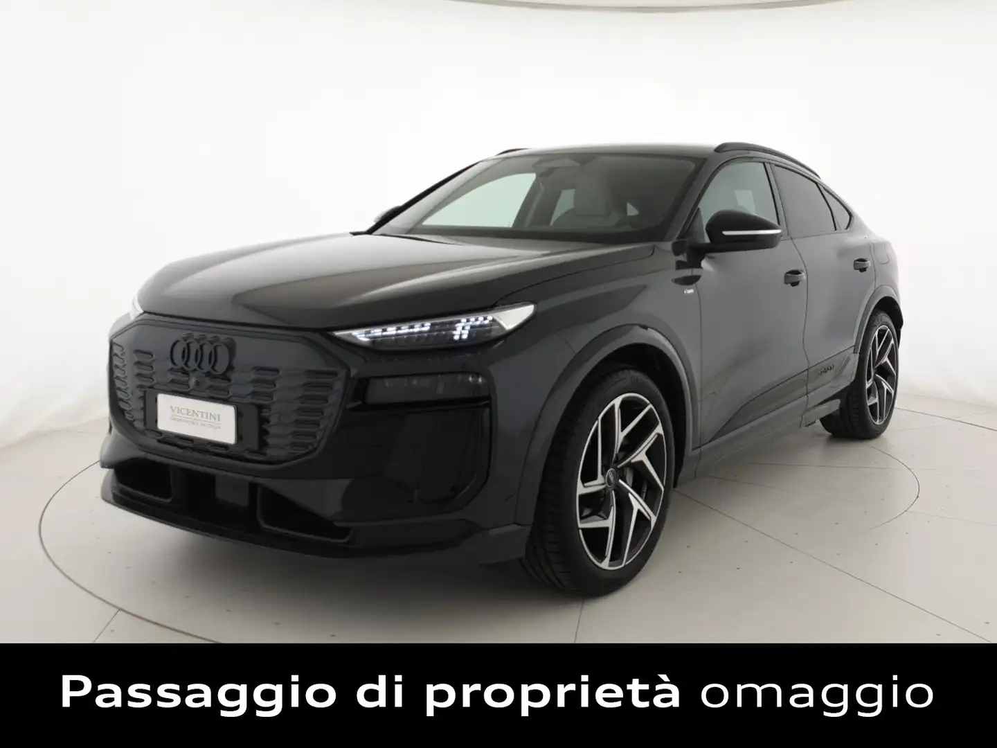 Audi Q6 e-tron Sportback 387CV quattro S line Edition Grigio - 1