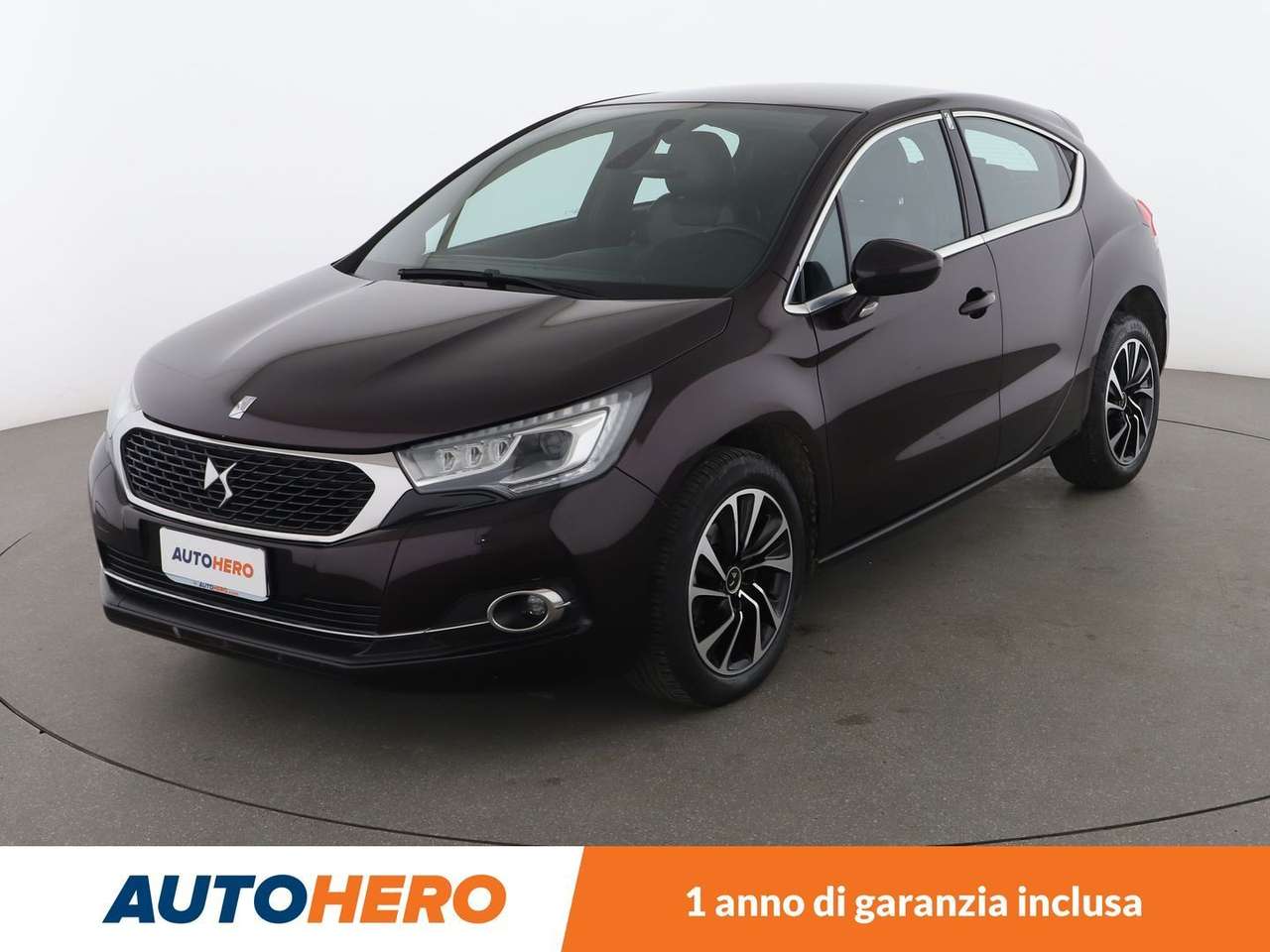 DS Automobiles DS 4 1.6 Blue-HDi Sport Chic 120 CV