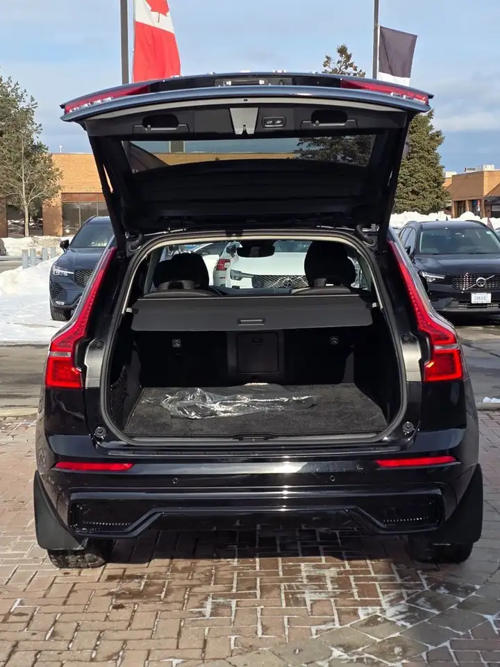Volvo XC60 снимка Volvo XC60