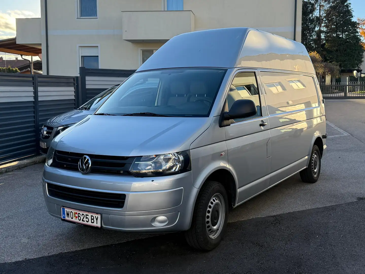 Volkswagen T5 Transporter Hochdach Kastenw. LR TDI, Reduziert! Срібний - 1
