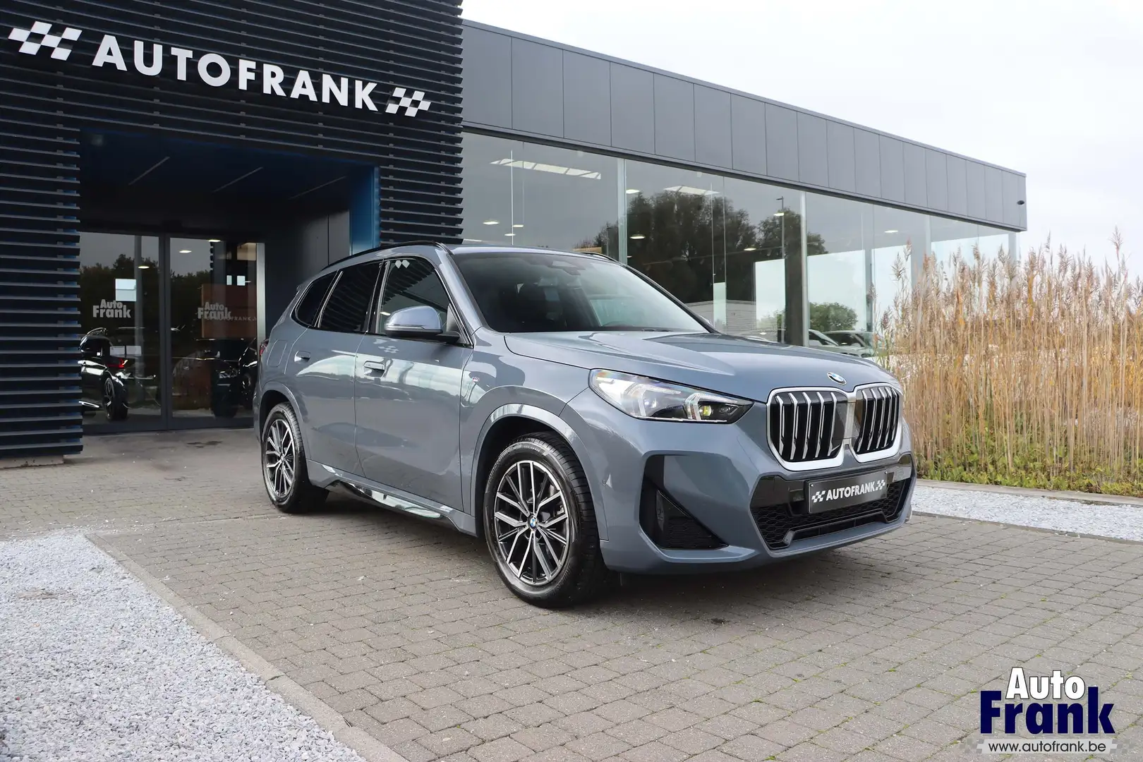 BMW X1 18I / M-SPORT / TREKHK / PANO / KEYLES / ACC / H&K Gris - 1