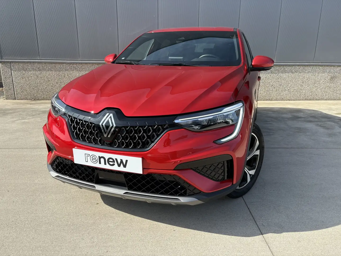 Renault Arkana Techno mild hybrid 140 EDC / Valckenier Oostende - 1