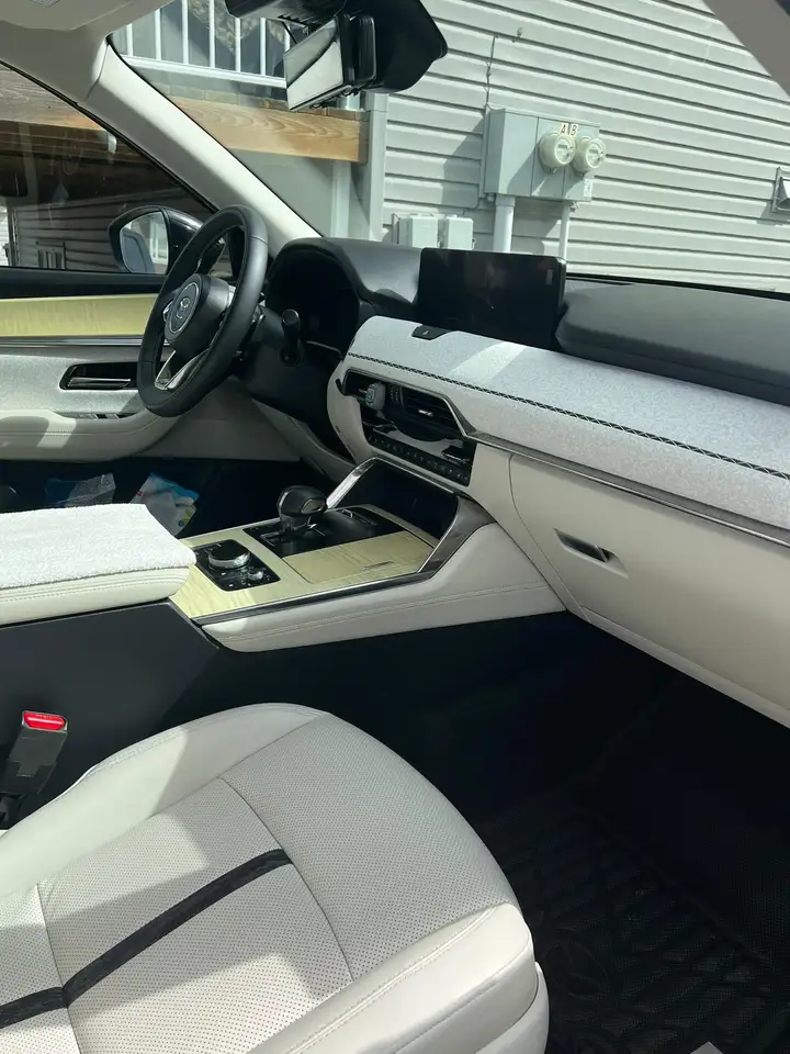 2024 Mazda CX-90