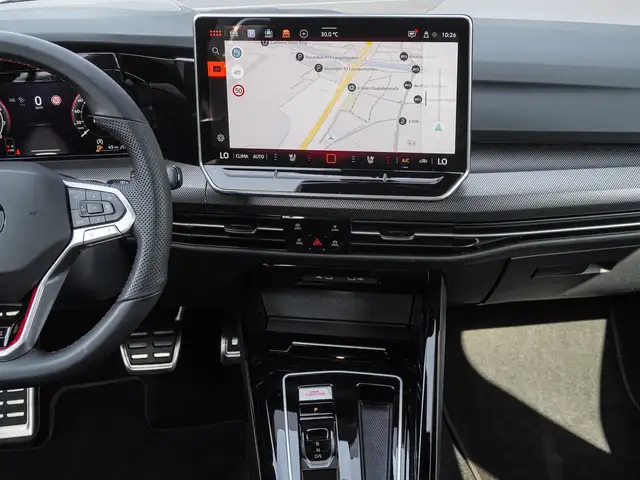 Volkswagen Golf view 13