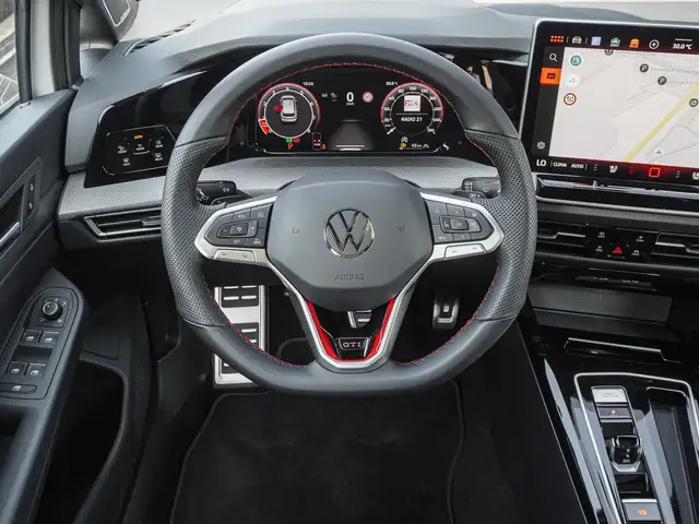 Volkswagen Golf view 12
