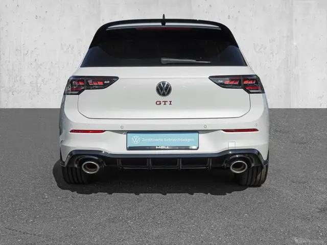 Volkswagen Golf view 6