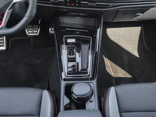 Volkswagen Golf view 15