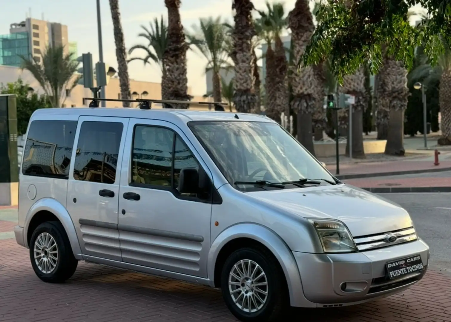 Ford Transit Connect FT Tourneo 230 L Grijs - 1