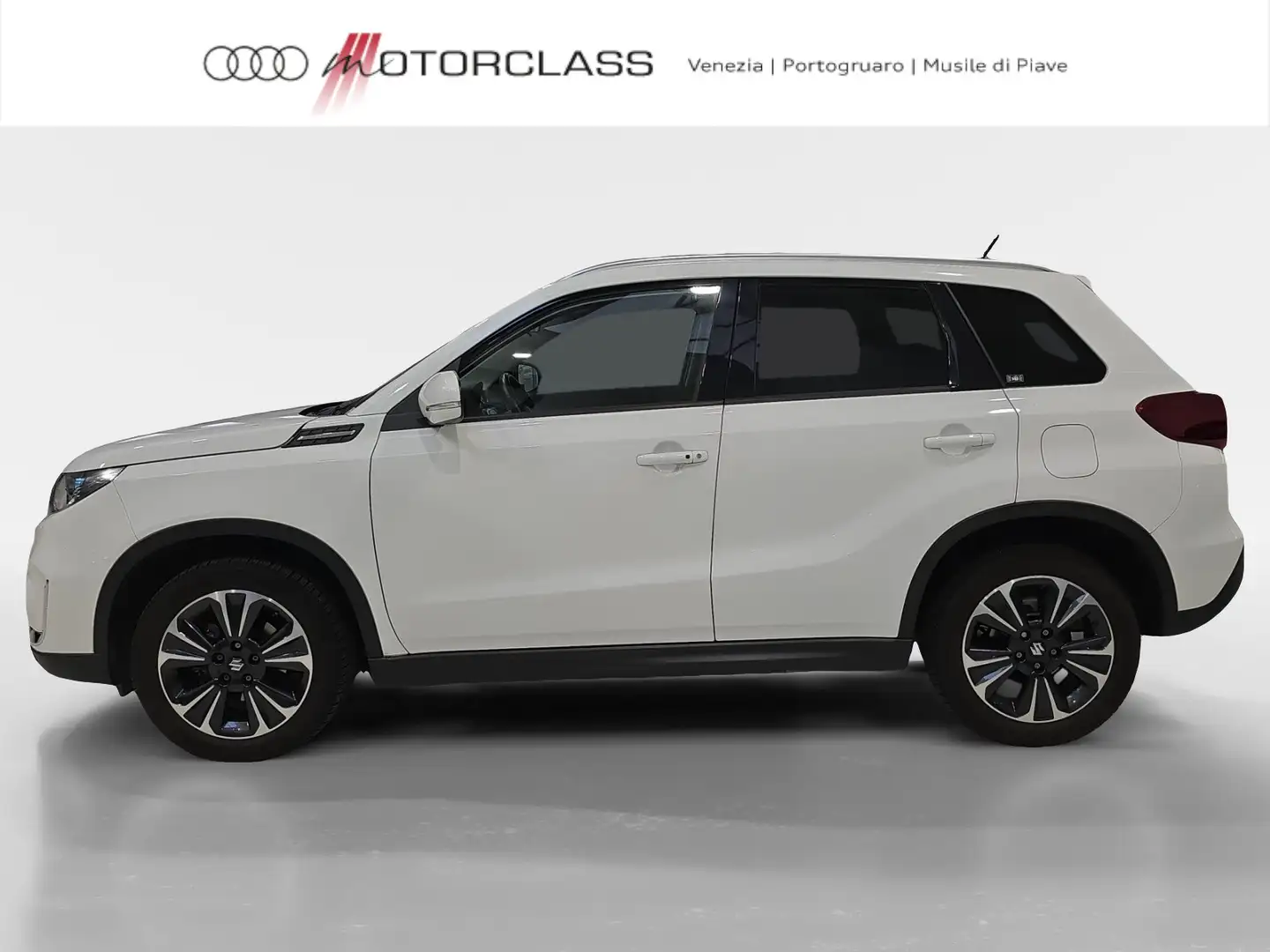 Suzuki Vitara 1.4 boosterjet top 2wd Silber - 2