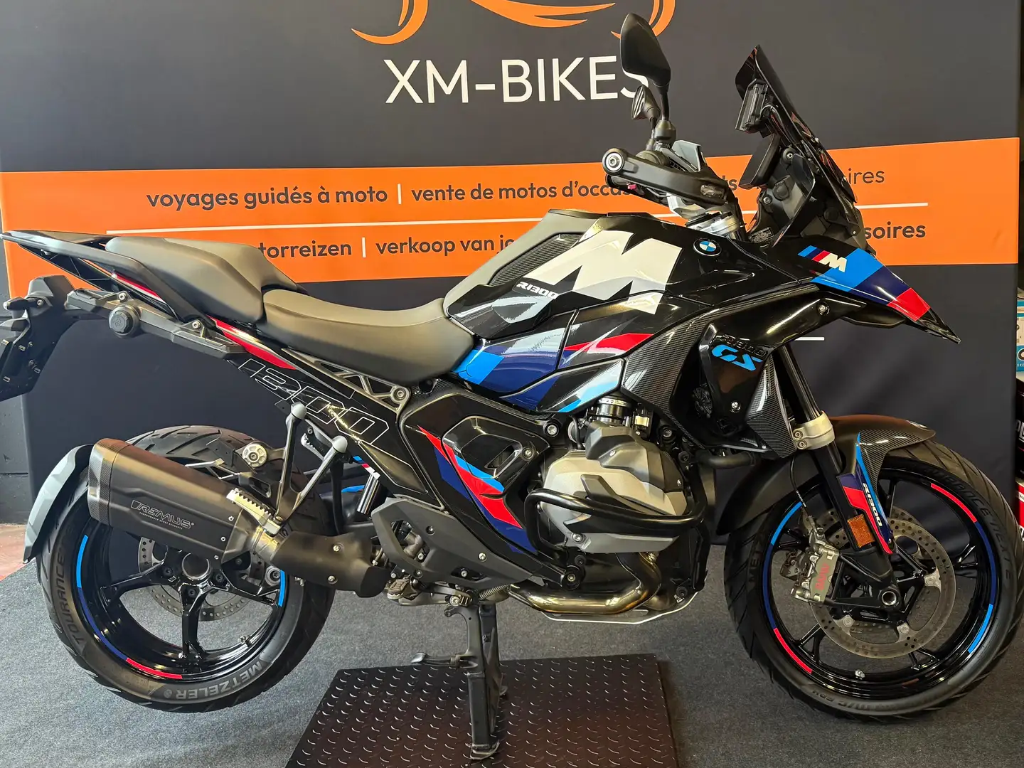 BMW R 1300 GS Kit Déco M + Remus Noir - 2