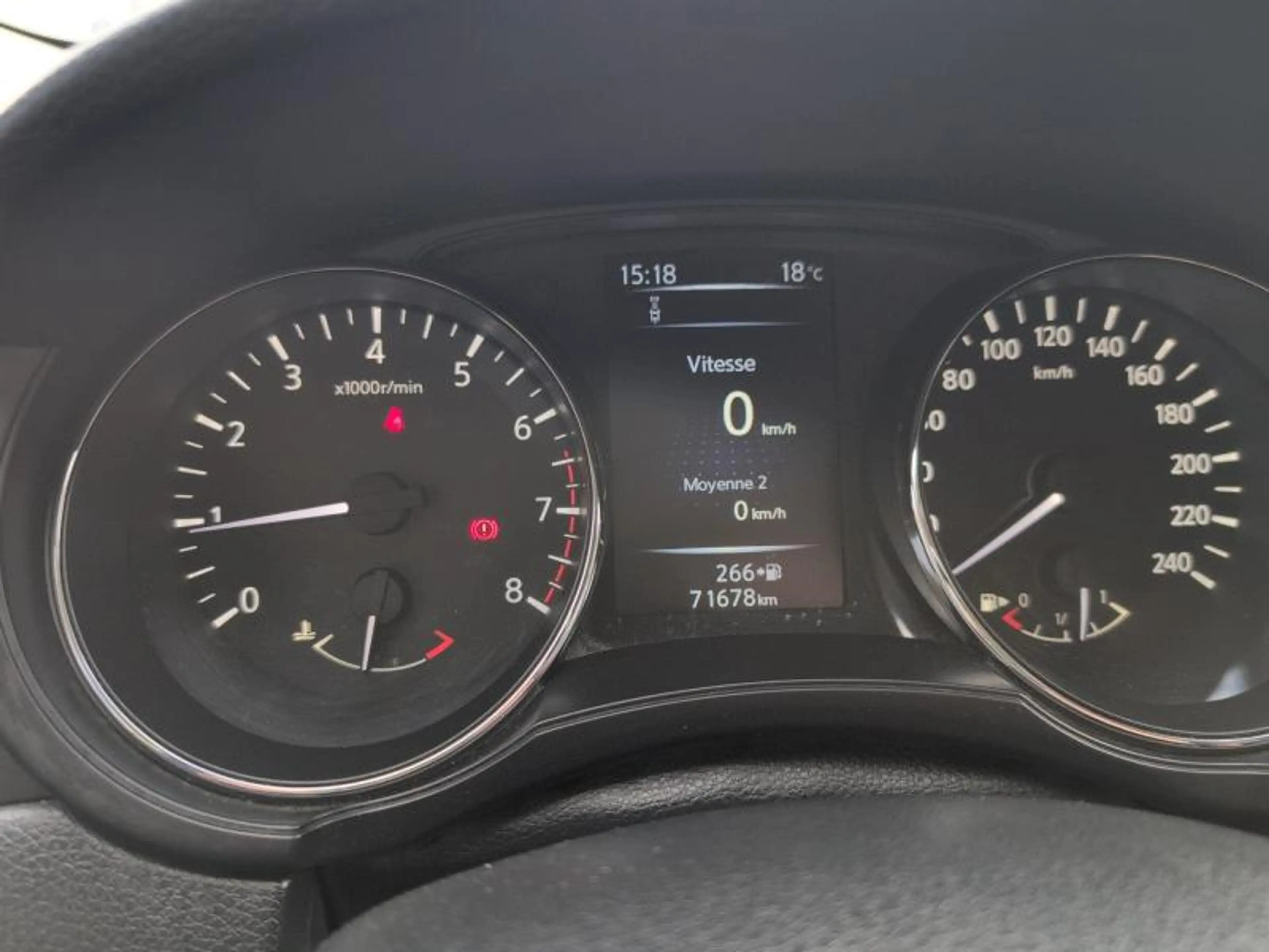Nissan Pulsar 1.2 115cv noir 07/17 71677 Airco GPS Camera — photo 14