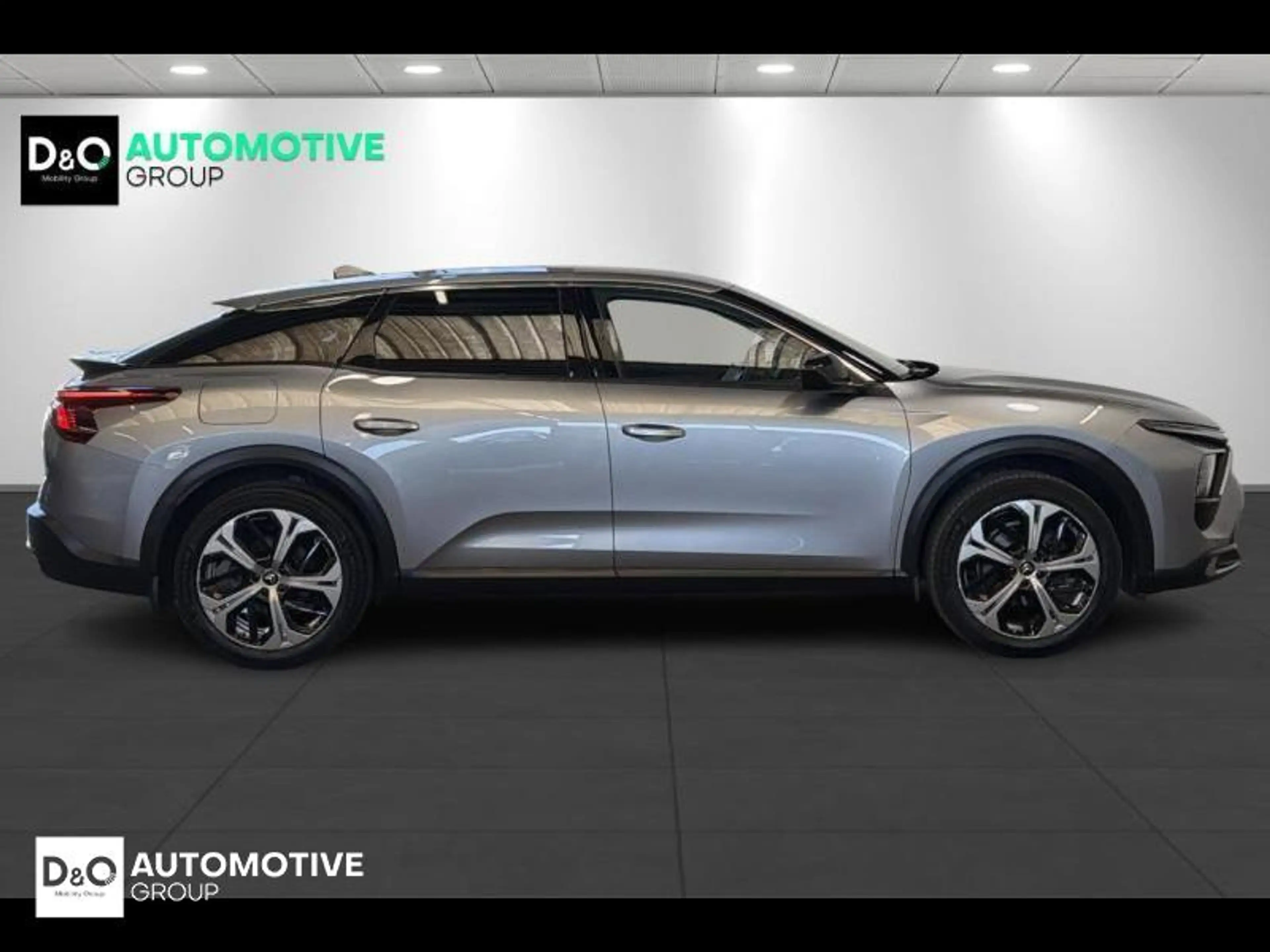 Citroen C5 X Feel camera gps — photo 4