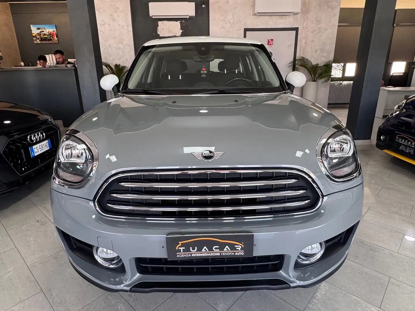 MINI Cooper D Countryman Business Edition 2.0 Cooper D Grigio - 2