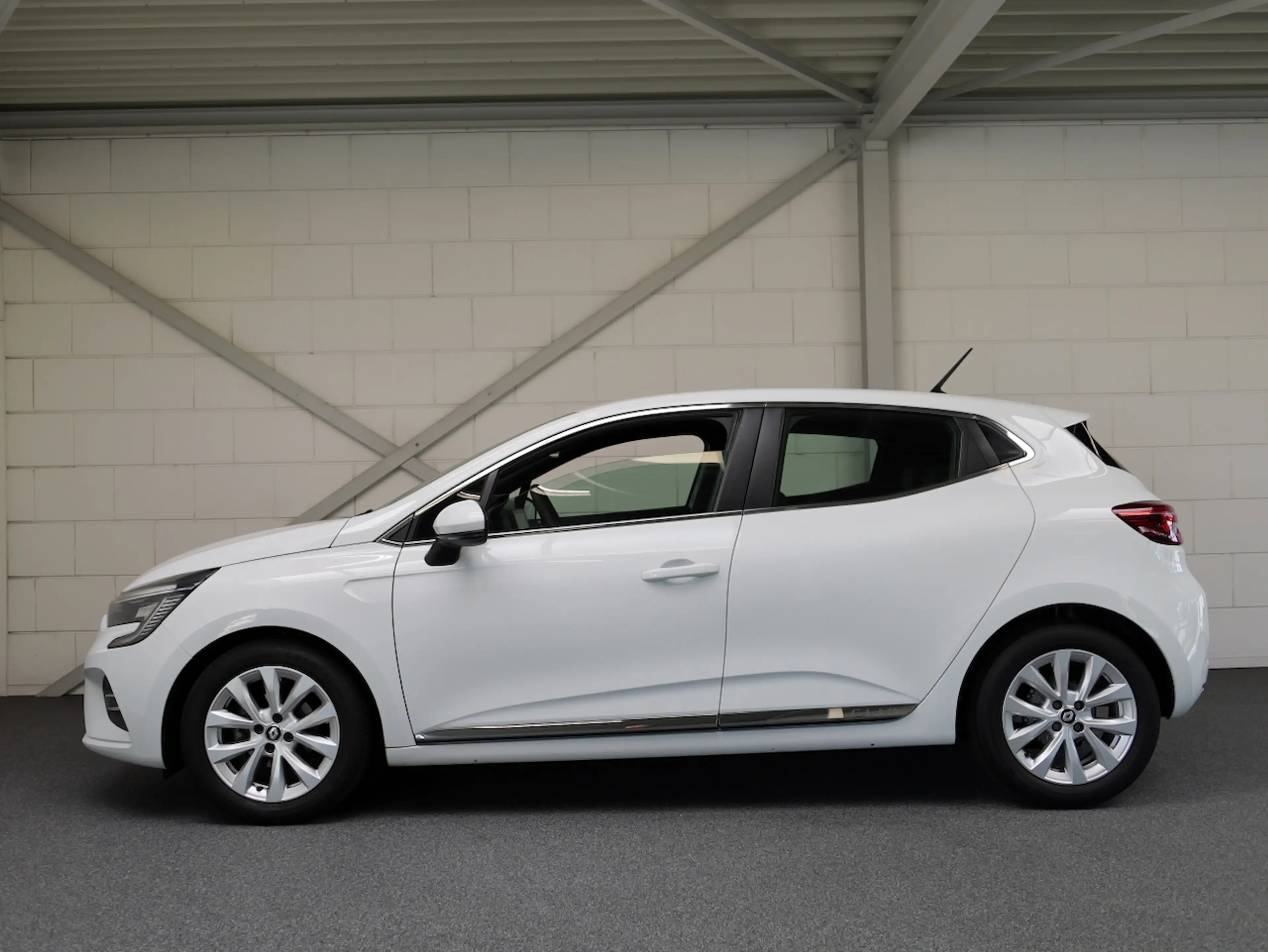 Renault Clio 1.0 TCe Intens Navi/ECC/PDC/Carplay (all-incl. pri — photo 8